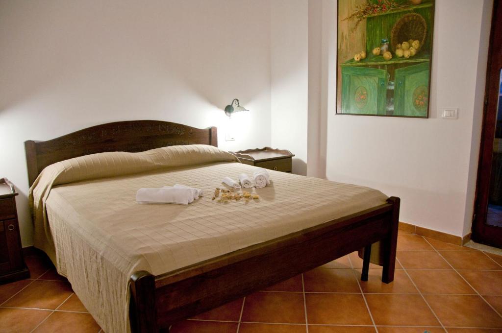 Casale Il Gheppio Guest House Laureana Cilento Rom bilde